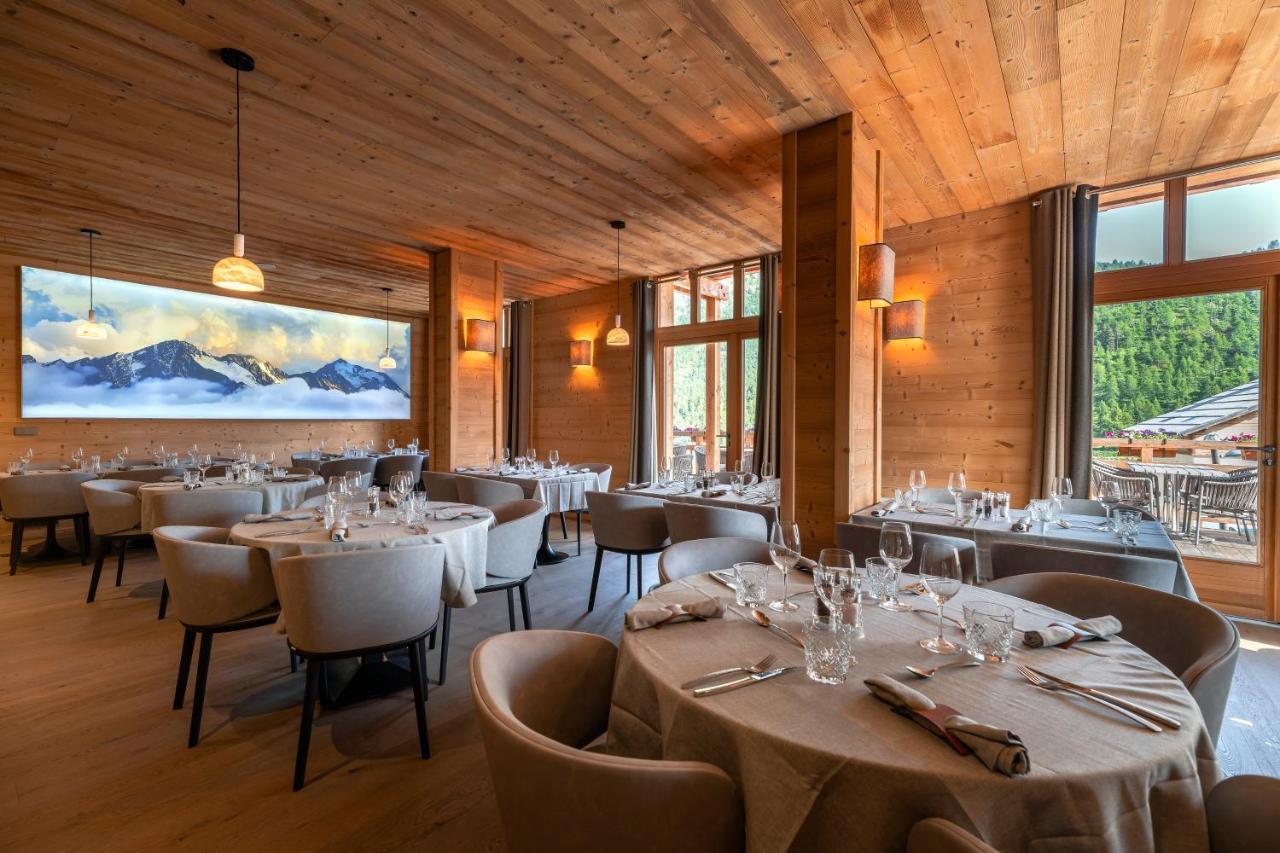 Le Chalet Blanc Hotel & Spa Montgenevre Exterior photo