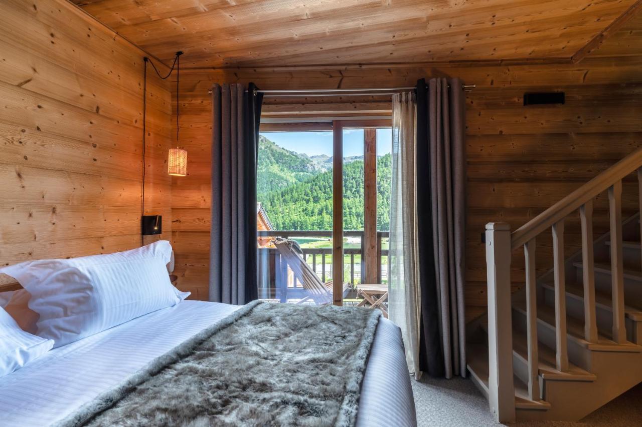 Le Chalet Blanc Hotel & Spa Montgenevre Exterior photo