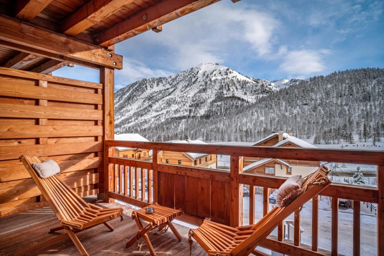 Le Chalet Blanc Hotel & Spa Montgenevre Exterior photo